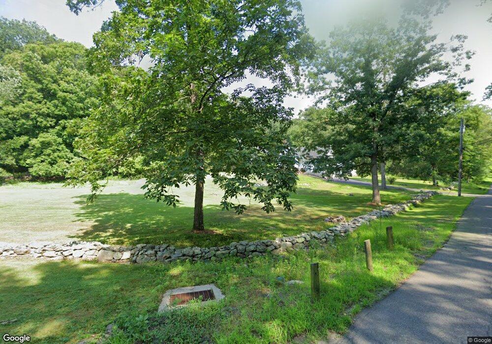 12 Huckleberry Rd, Redding, CT 06896 - photo 1