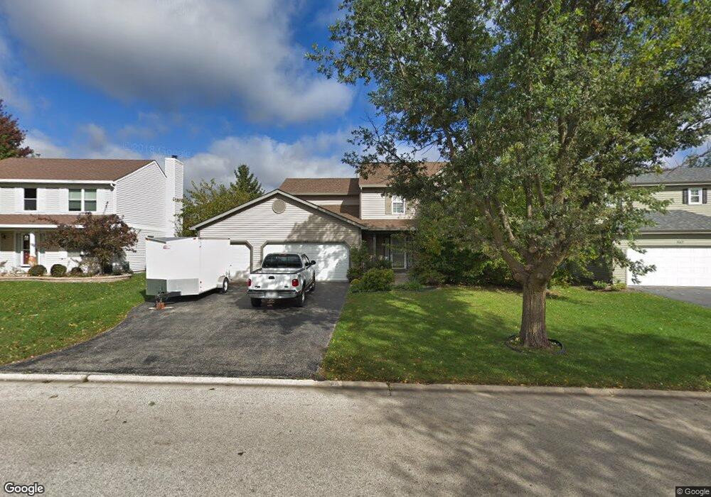 872 Mcphee Dr, Lake In the Hills, IL 60156 - photo 1