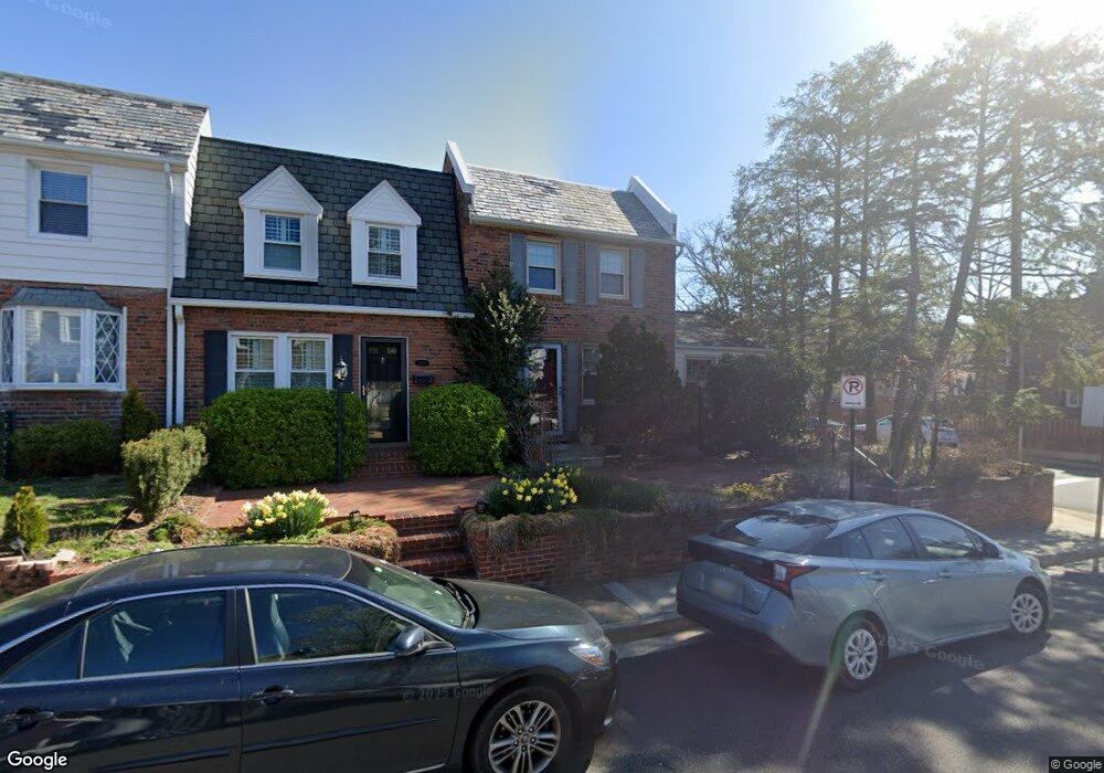 2101 N Brandywine St, Arlington, VA 22207 - photo 1