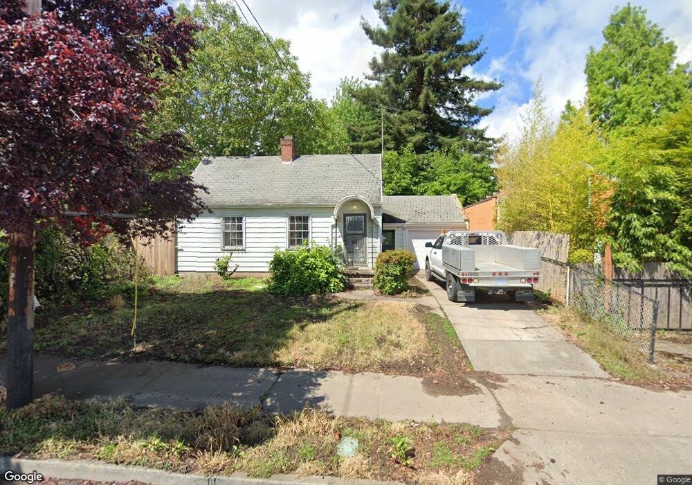 8021 N Interstate Ave, Portland, OR 97217 - photo 1