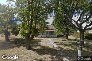 1041 Lincoln St, Burke, SD 57523
