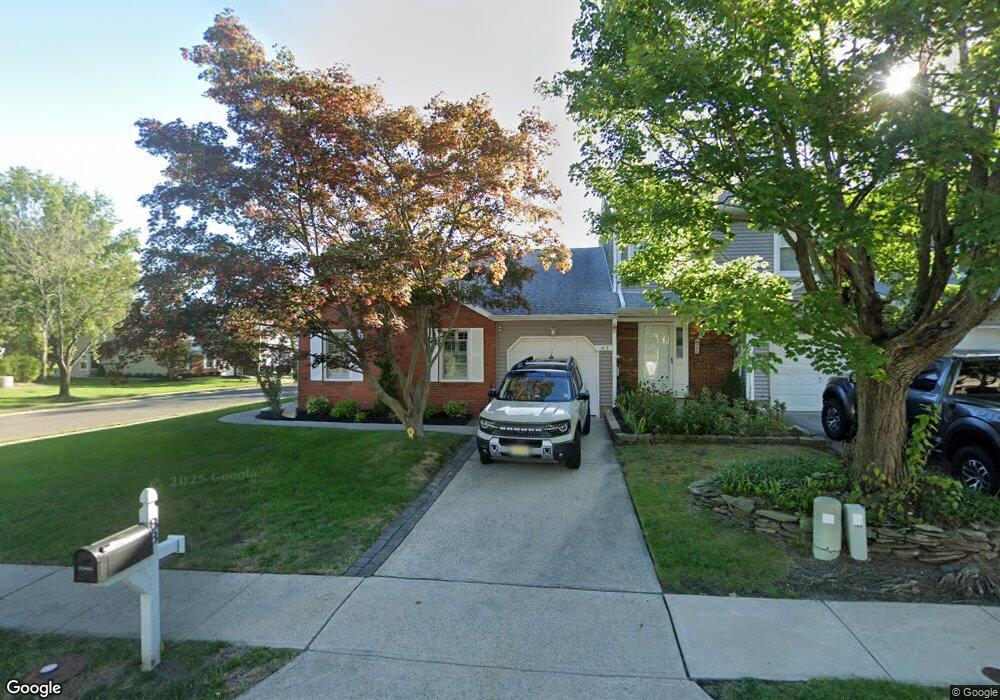 88 Oak Ln, Eatontown, NJ 07724 - photo 1