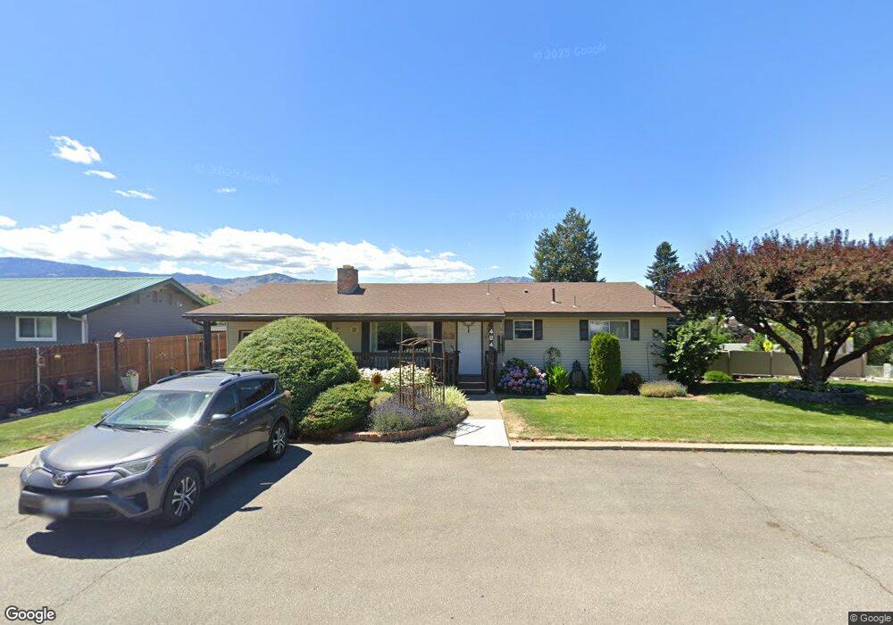 484 N Kent Terrace, East Wenatchee, WA 98802 - photo 1