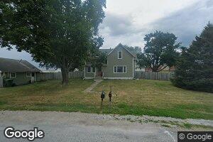 310 6th St, Durant, IA 52747