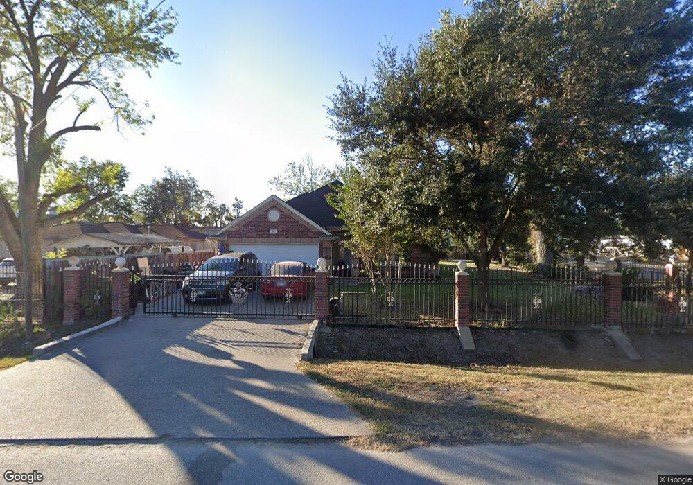 875 Enterprise St, Houston, TX 77088 - photo 1