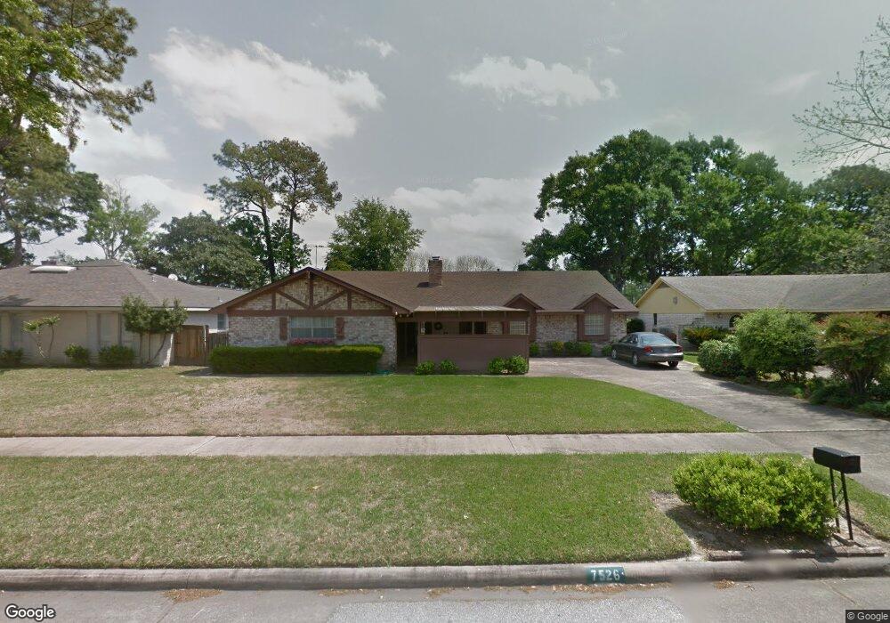 7526 Deep Forest Dr, Houston, TX 77088 - photo 1