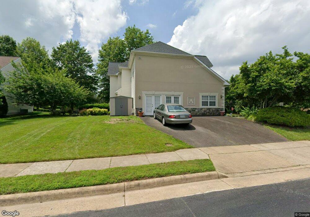 10470 Tree Spring Ct, Manassas, VA 20112 - photo 1