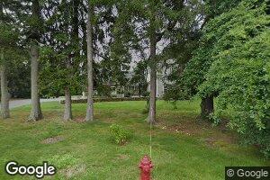 27 Rockland St, South Dartmouth, MA 02748