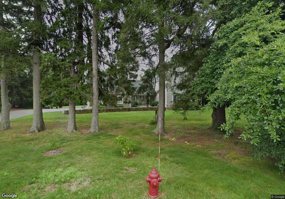 27 Rockland St, South Dartmouth, MA 02748 - photo 1