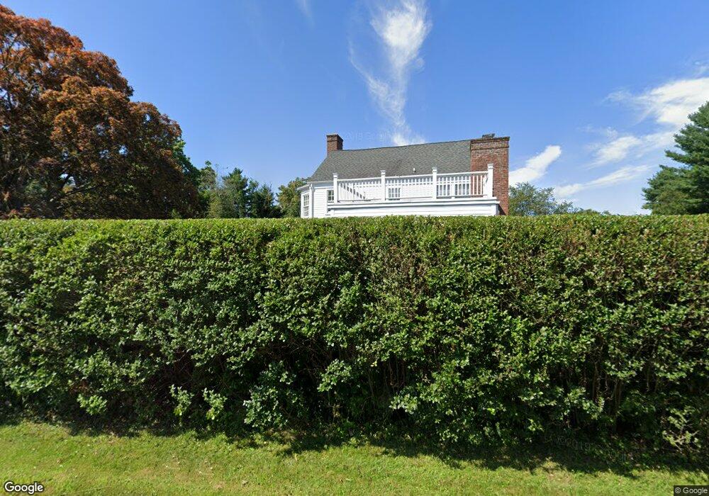 223 Chestnut Hill Rd, Wilton, CT 06897 - photo 1