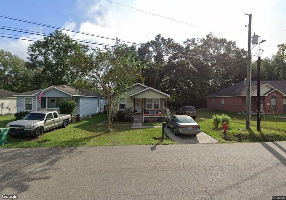 421 S Haugh Ave, Picayune, MS 39466 - photo 1