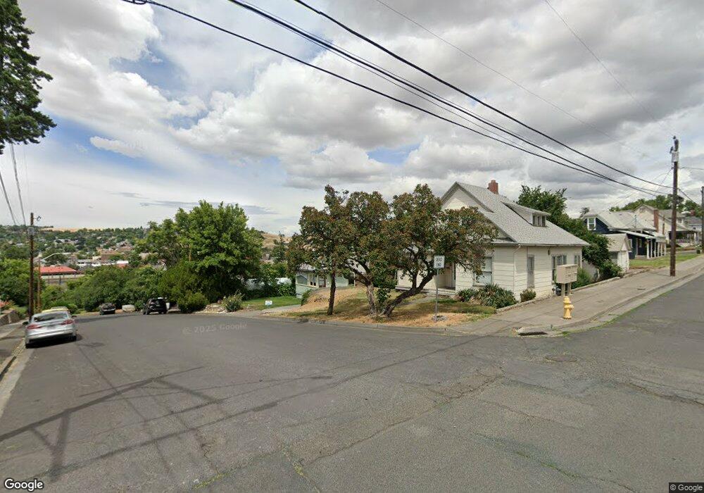 722 SW 2nd St, Pendleton, OR 97801 - photo 1