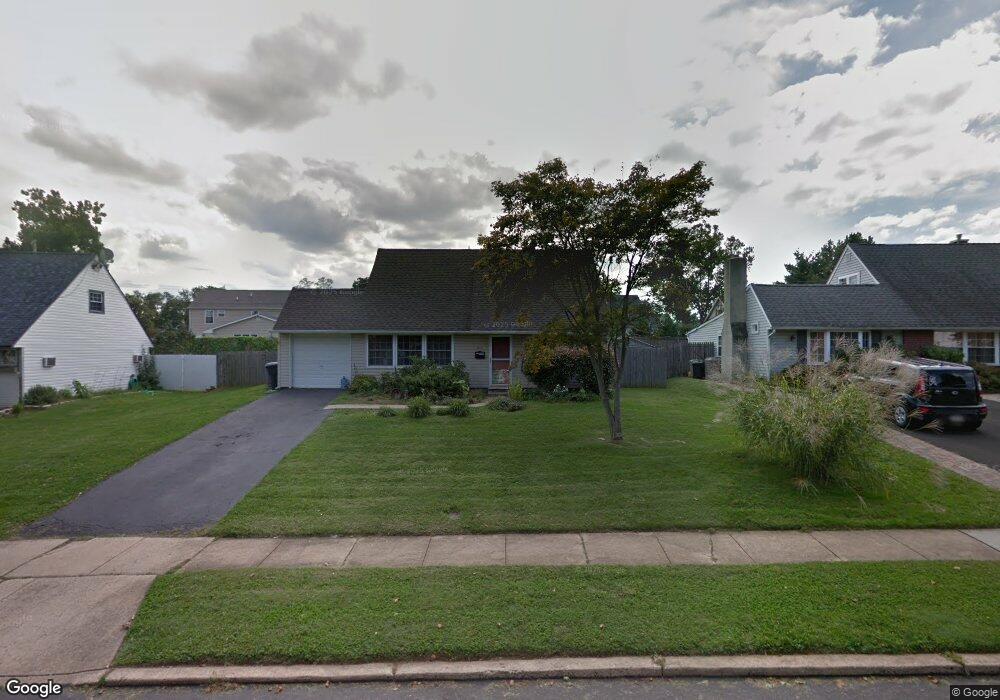 211 Cobalt Ridge Dr S, Levittown, PA 19057 - photo 1