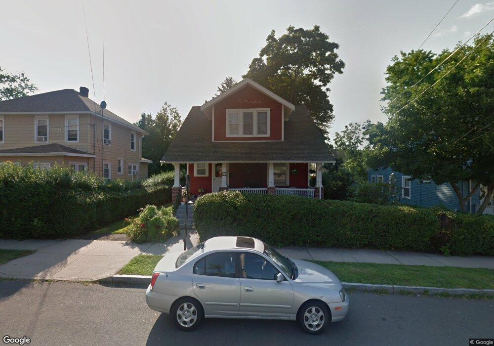 56 Davis St, New Haven, CT 06515 - photo 1