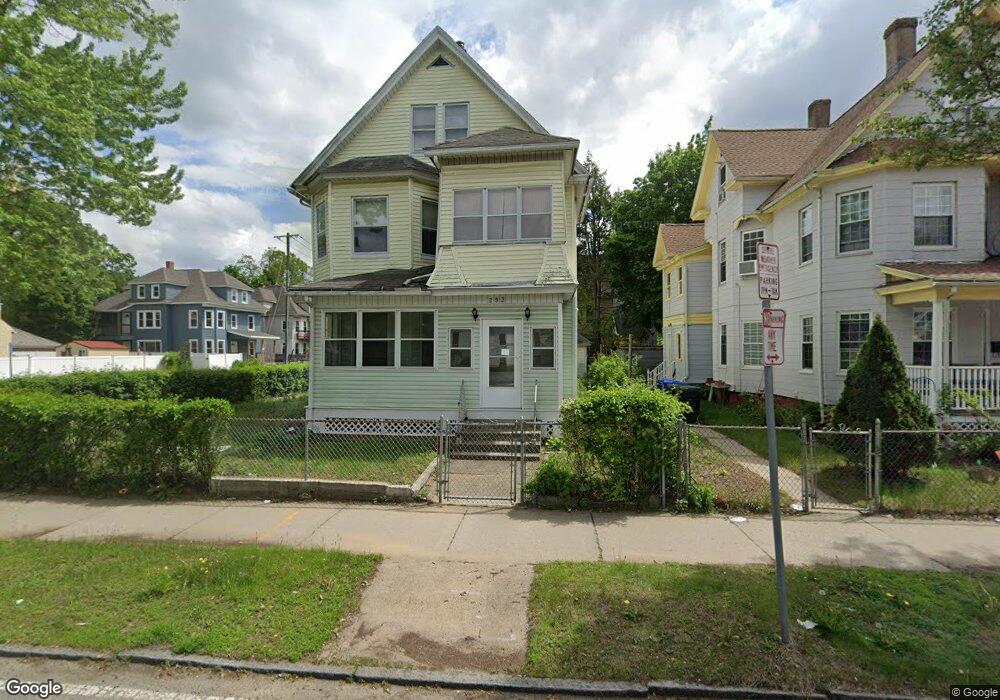 293 Wilbraham Rd, Springfield, MA 01109 - photo 1