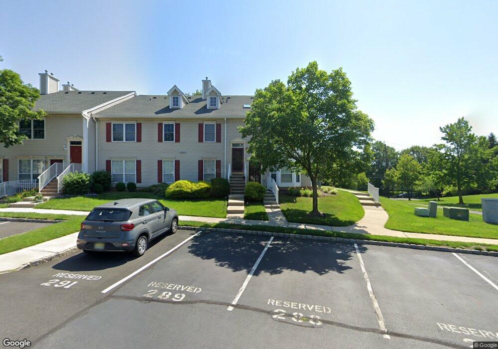 257 Columbus Dr, Franklin Park, NJ 08823 - photo 1