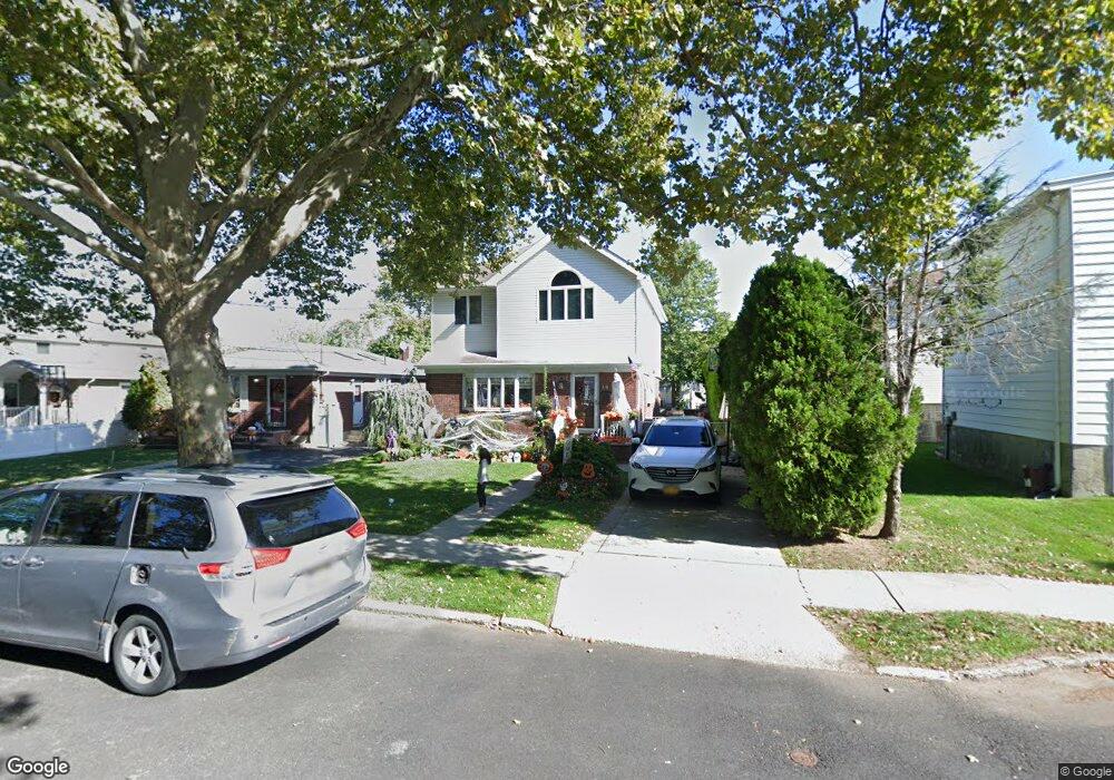 59 Hawthorne Ave, Staten Island, NY 10314 - photo 1