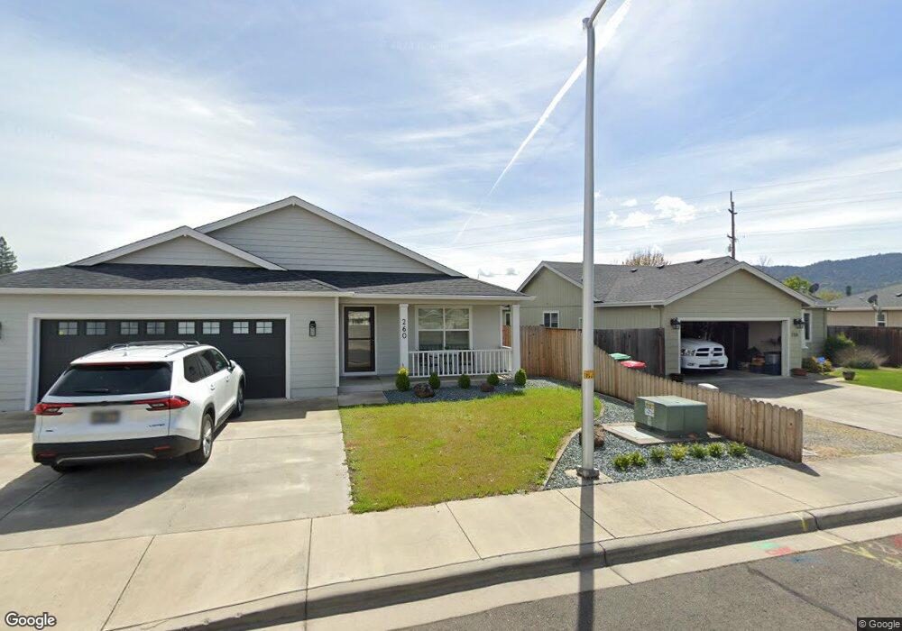 4818 N Pacific Hwy, Central Point, OR 97502 - photo 1