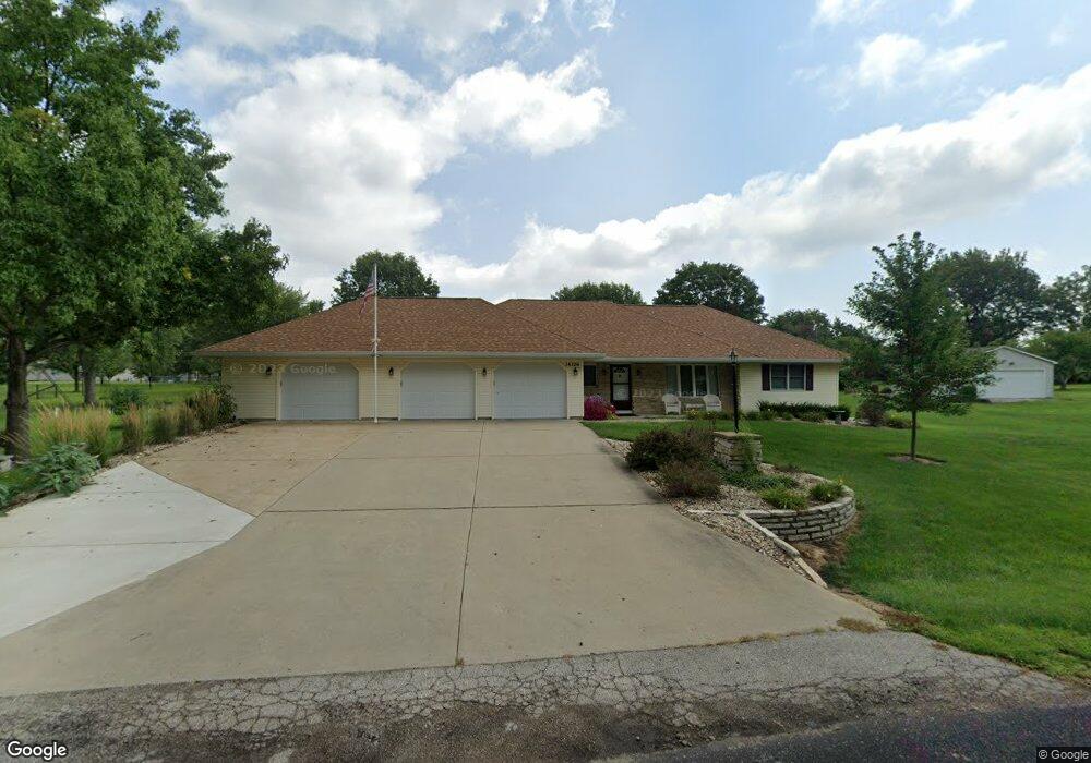 16106 N Brougham Dr, Chillicothe, IL 61523 - photo 1