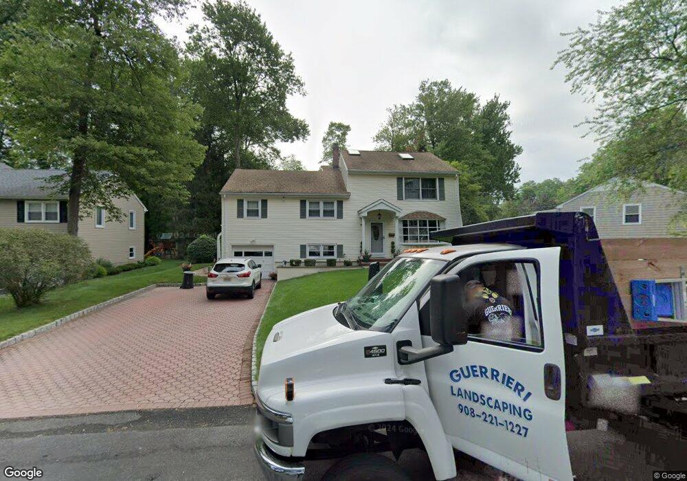 18 Fieldstone Dr, Livingston, NJ 07039 - photo 1