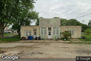 909 Main Ave, Cordova, IL 61242
