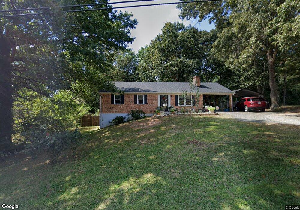 302 Seminole Dr, Madison Heights, VA 24572 - photo 1