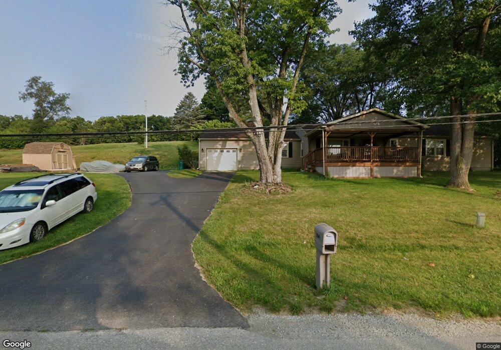 7564 N Roanoke Rd, Huntington, IN 46750 - photo 1