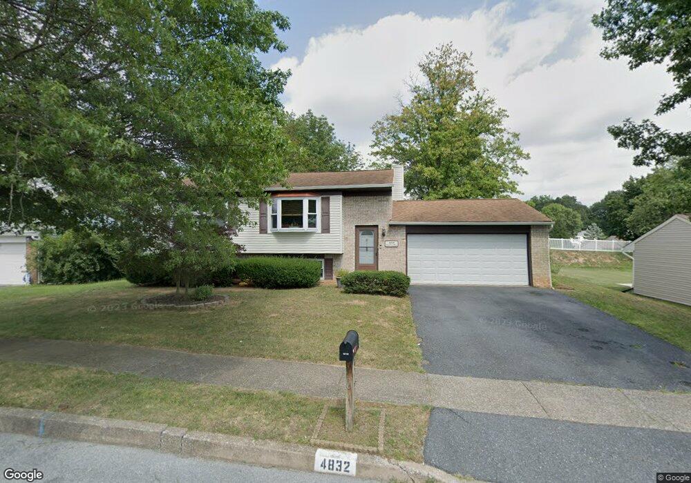 4832 Sweetbrier Dr, Harrisburg, PA 17111 - photo 1