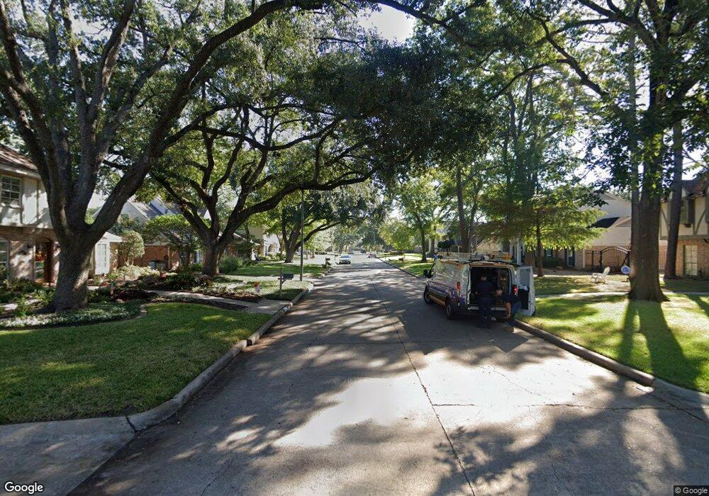 7911 Sprit Oak Dr, Houston, TX 77040 - photo 1