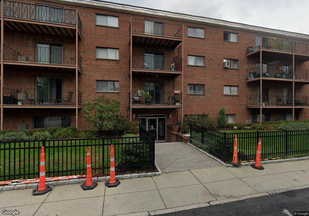 26 Waverly St unit 304, Brighton, MA 02135 - photo 1