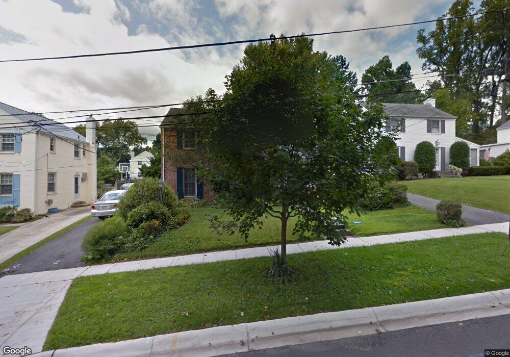 7904 Lynbrook Dr, Bethesda, MD 20814 - photo 1