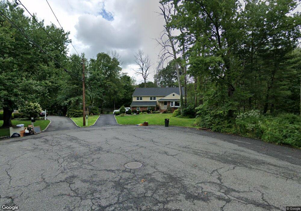 4 Clarendon Ct, Roseland, NJ 07068 - photo 1