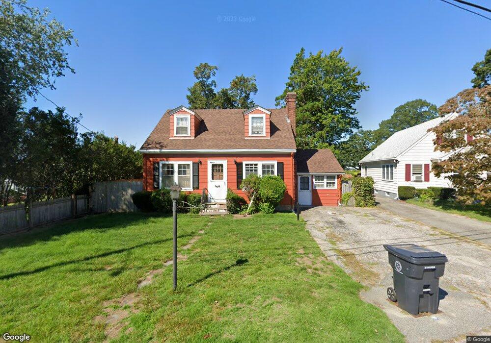 955 Bullocks Point Ave, Riverside, RI 02915 - photo 1