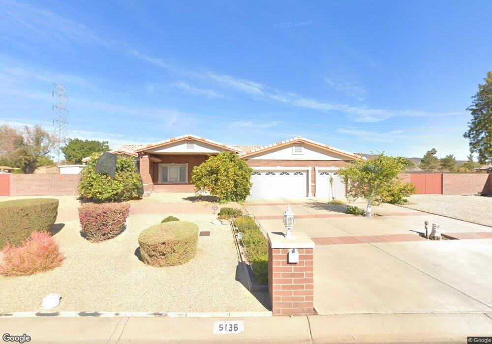 5136 W Saguaro Park Ln, Glendale, AZ 85310 - photo 1