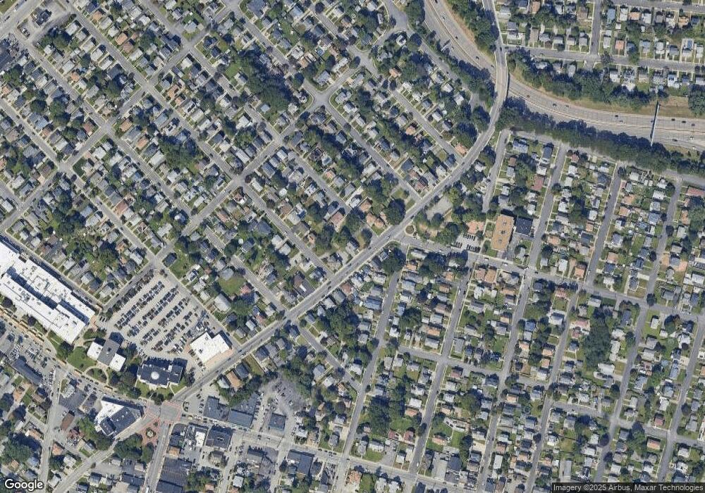 247 Pontiac Ave, Cranston, RI 02910 - photo 1