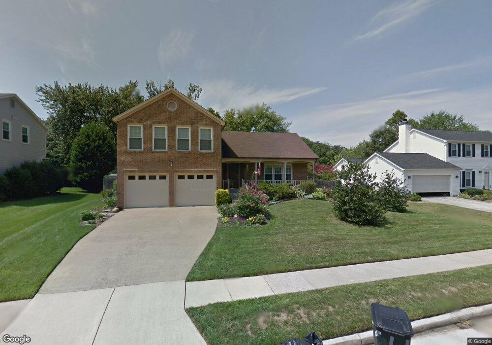 2560 Huntington Dr, Herndon, VA 20171 - photo 1