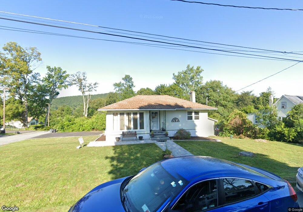 93 Cottage Rd, Carmel, NY 10512 - photo 1