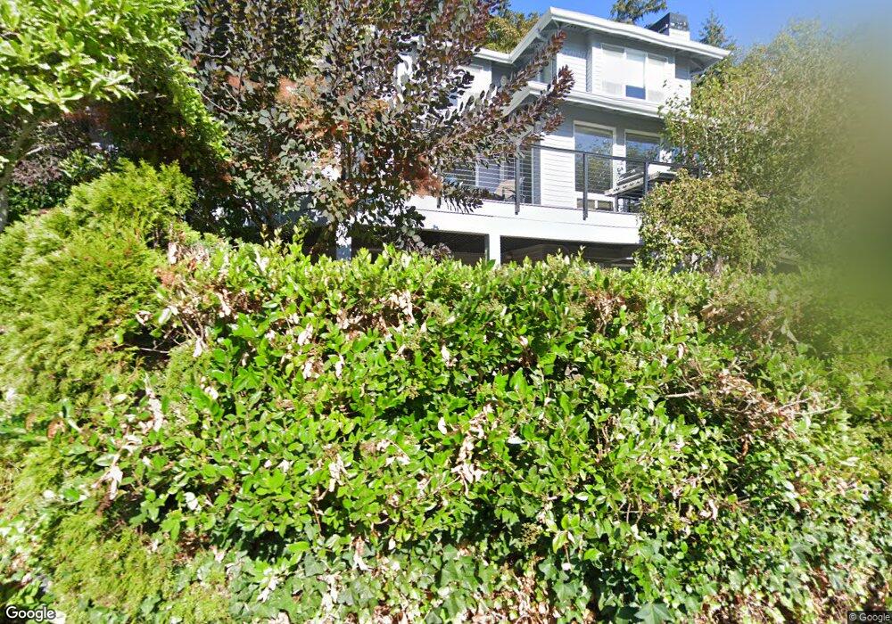 8343 E Mercer Way, Mercer Island, WA 98040 - photo 1