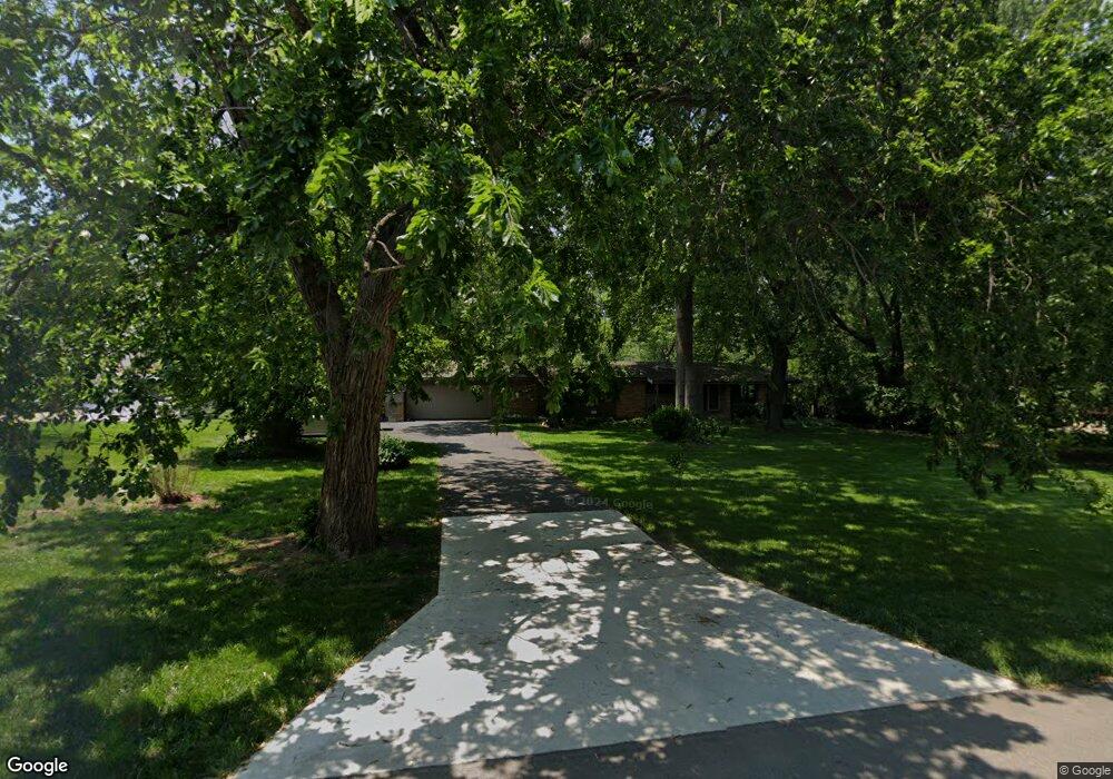 2813 SW Burlingame Rd, Topeka, KS 66611 - photo 1