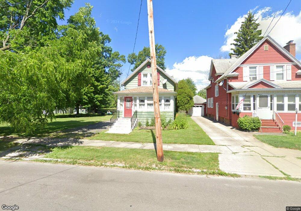 224 E Felton St, North Tonawanda, NY 14120 - photo 1