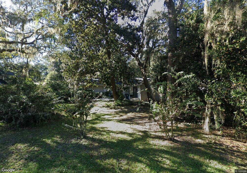 301 Broadway St, Saint Simons Island, GA 31522 - photo 1