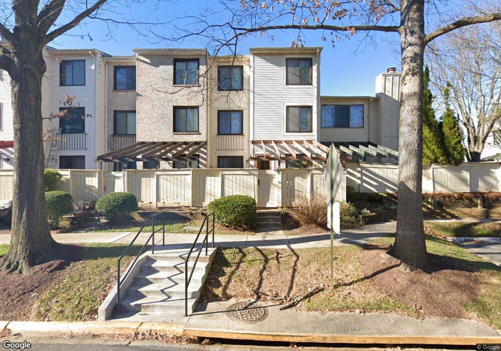 9325 Sparrow Valley Dr, Montgomery Village, MD 20886 - photo 1