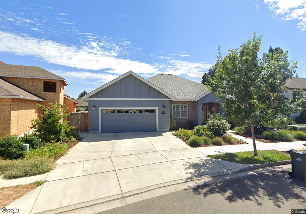 1013 Lupine St, Springfield, OR 97477 - photo 1