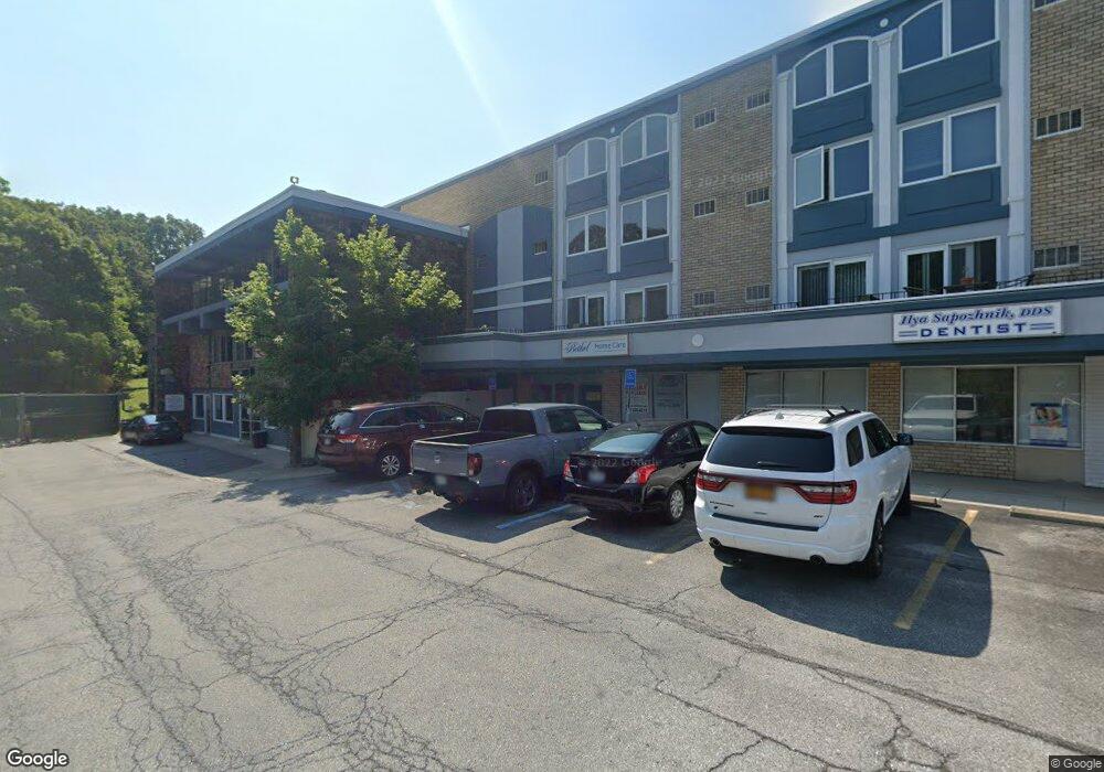 2042 Albany Post Rd unit A, Croton-On-hudson, NY 10520 - photo 1