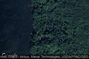 168 Lincoln Point Rd, Wayne, ME 04284