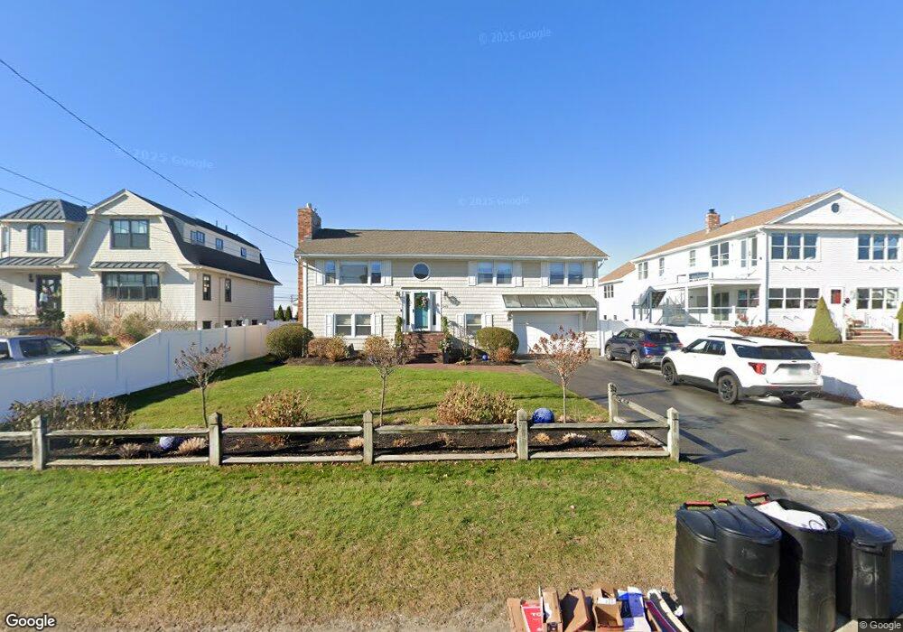242 Atlantic Ave, Seabrook, NH 03874 - photo 1