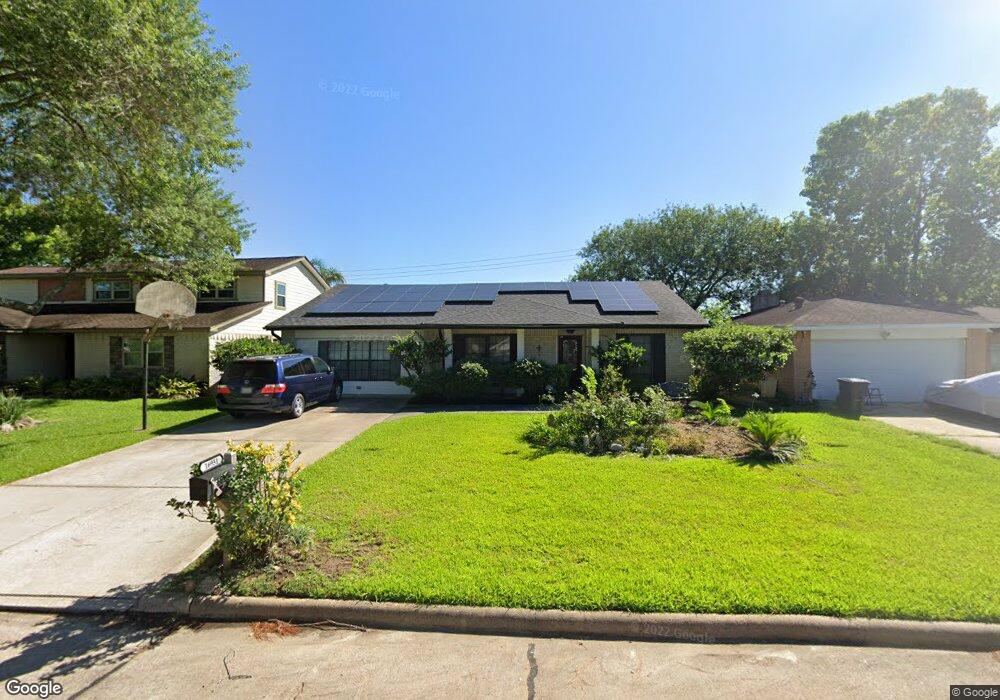 16931 Bougainvilla Ln, Friendswood, TX 77546 - photo 1