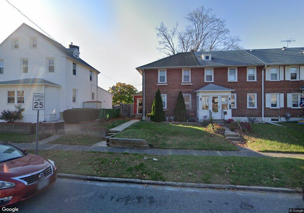 558 Jansen Ave, Essington, PA 19029 - photo 1