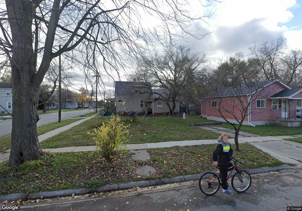 1104 Gillett St, Port Huron, MI 48060 - photo 1