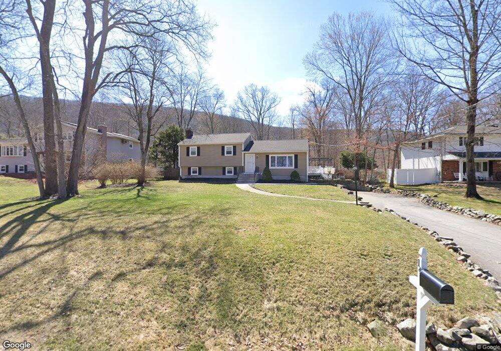 14 Thompson Dr, Washingtonville, NY 10992 - photo 1